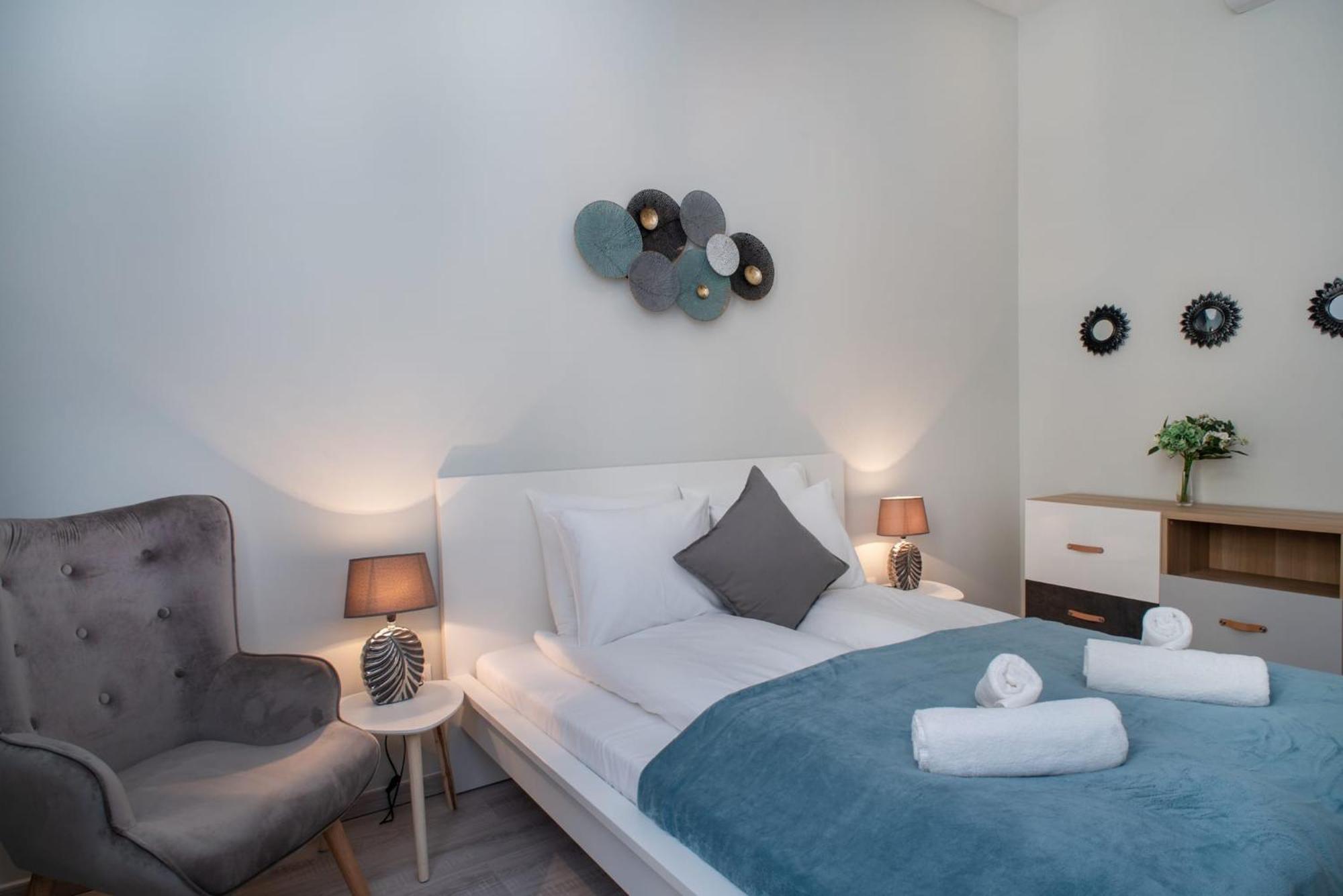 בודפשט Very Central New And Large Ac Apartment מראה חיצוני תמונה